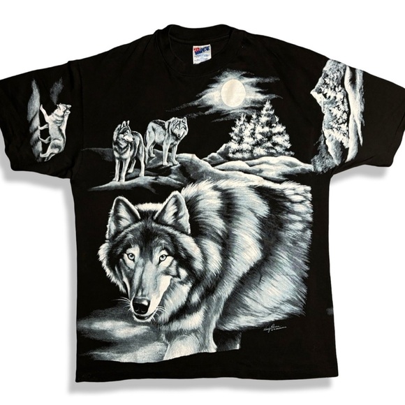 American Vintage Other - Vintage 1994 Wildlife Wolf AOP T-Shirt